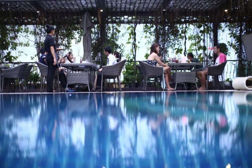 Essence Hotel-Phnom Penh Ngoại thất bức ảnh