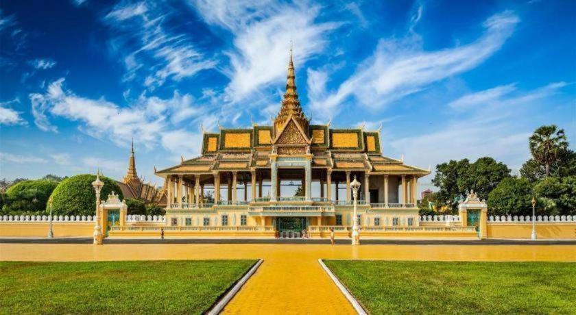 Essence Hotel-Phnom Penh Ngoại thất bức ảnh