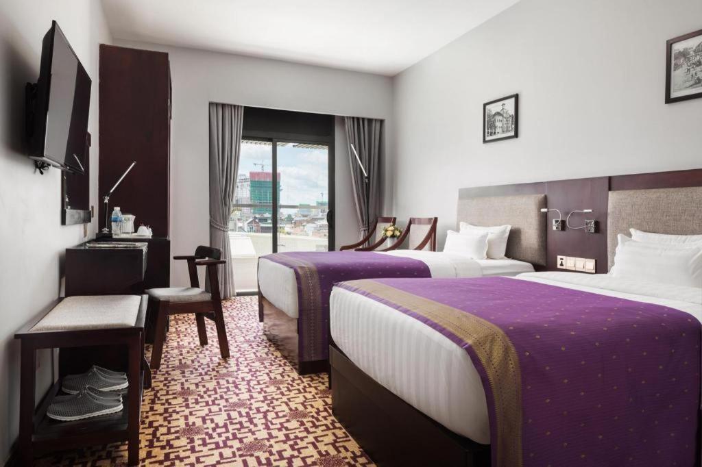 Essence Hotel-Phnom Penh Ngoại thất bức ảnh