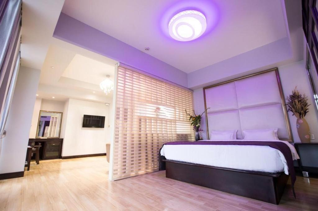 Essence Hotel-Phnom Penh Ngoại thất bức ảnh