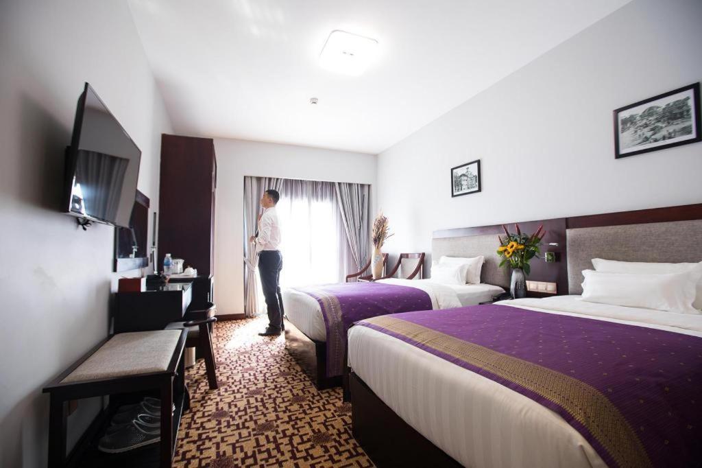 Essence Hotel-Phnom Penh Ngoại thất bức ảnh