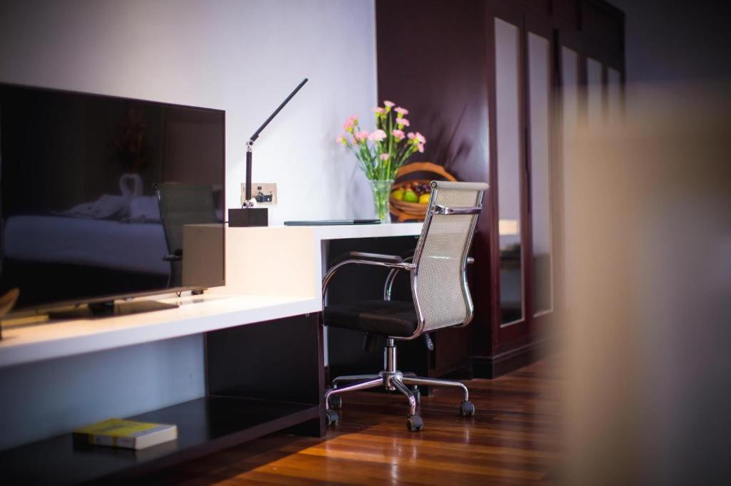 Essence Hotel-Phnom Penh Ngoại thất bức ảnh